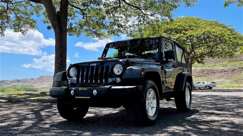 2015 Jeep Wrangler PERFECT FOR HAWAII LIFESTYLE!  4X4! BEYOND ADVENTURE !  CONVERTIBLE IN HAWAII !