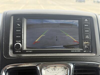 2015 Chrysler Town & Country Touring  7 PASSENGER COMFORT & STYLE! - Photo 21 - Honolulu, HI 96818