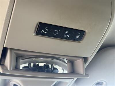 2015 Chrysler Town & Country Touring  7 PASSENGER COMFORT & STYLE! - Photo 24 - Honolulu, HI 96818