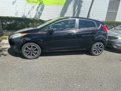 2018 Ford Fiesta SE  LUXURY GAS SAVER! - Photo 1 - Honolulu, HI 96818