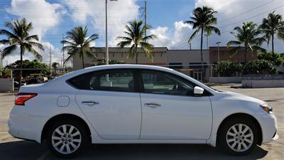 2017 Nissan Sentra S     ***WE FINANCE***  MIDSIZE COMFORT ! GAS SAVER ! - Photo 5 - Honolulu, HI 96818