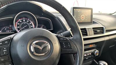 2016 Mazda Mazda3 i Touring  STYLE & BEAUTY  GAS SAVER! - Photo 10 - Honolulu, HI 96818