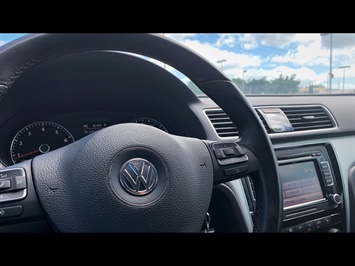2013 Volkswagen Passat SE PZEV  HOW MUCH DO I LUV THIS RIDE? BEYOND AWESOME ! - Photo 9 - Honolulu, HI 96818