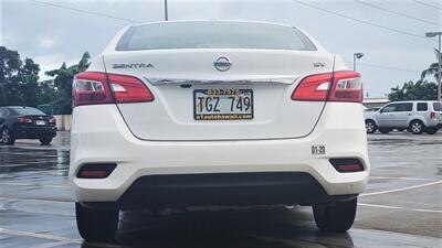 2018 Nissan Sentra SV  MIDSIZE COMFORT ! GAS SAVER ! - Photo 8 - Honolulu, HI 96818
