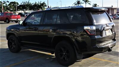 2016 Toyota 4Runner SR5  HARD TO FIND ! - Photo 3 - Honolulu, HI 96818