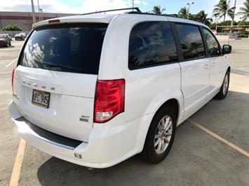 2015 Dodge Grand Caravan SXT   *****WE FINANCE*****  7 PASSENGER  AFFORDABLE ! - Photo 5 - Honolulu, HI 96818