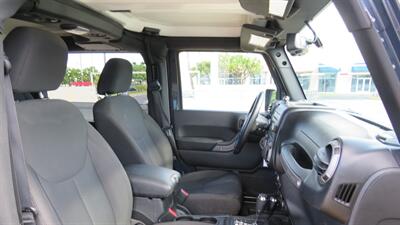 2017 Jeep Wrangler Sport  REMOVEABLE HARD TOP ! LIFE IN HAWAII !  4X4! ANOTHER RARE FIND ! - Photo 14 - Honolulu, HI 96818