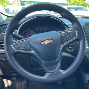 2018 Chevrolet Malibu LS       "WE FINANCE "  VERY COMFORTABLE!  GAS SAVER! - Photo 10 - Honolulu, HI 96818