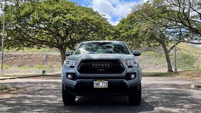 2019 Toyota Tacoma SR5 V6  SUPER LOW MILES ! LIKE NEW ! - Photo 8 - Honolulu, HI 96818