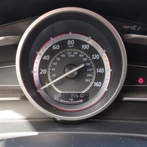 2014 Mazda Mazda3 i SV   *WE FINANCE*  STYLE & BEAUTY  GAS SAVER! - Photo 10 - Honolulu, HI 96818