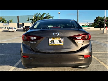 2015 Mazda Mazda3 i SV  STYLE & BEAUTY  GAS SAVER! - Photo 6 - Honolulu, HI 96818