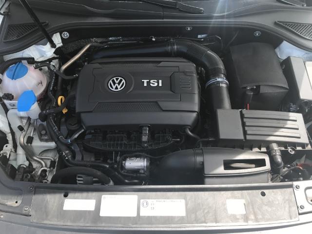 2016 Volkswagen Passat 1.8T S PZEV photo