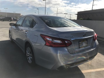 2016 Nissan Altima 2.5 NISSAN QUALITY !  FULL SIZE COMFORT ! - Photo 2 - Honolulu, HI 96818