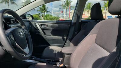 2018 Toyota Corolla LE  RELIABLE & AFFORDABLE GAS SAVER ! - Photo 13 - Honolulu, HI 96818
