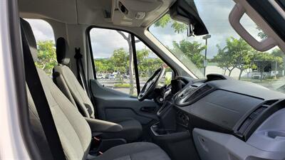 2018 Ford Transit Passenger 350 XL   - Photo 17 - Honolulu, HI 96818