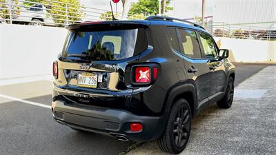 2021 Jeep Renegade BAD ASS BLACK  SUPER LOW MILES! - Photo 5 - Honolulu, HI 96818