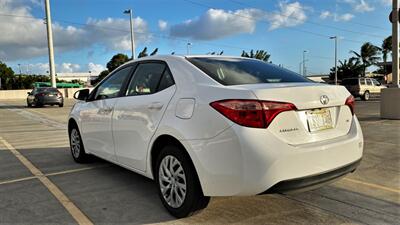 2019 Toyota Corolla LE  RELIABLE & AFFORDABLE GAS SAVER ! - Photo 5 - Honolulu, HI 96818