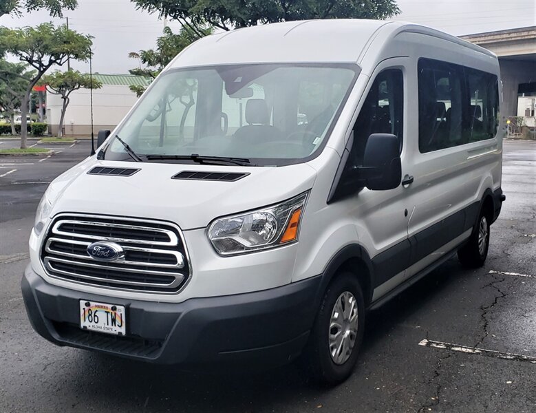 The 2018 Ford TRANSIT 350 XLT photos