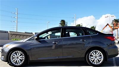 2016 Ford Focus Titanium  LUXURY GAS SAVER! SUPER LOW MILES! - Photo 2 - Honolulu, HI 96818