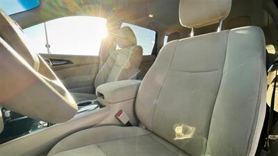 2015 Nissan Pathfinder SV  7 PASSENGER ! LOW MILES  3RD ROW SEATING *****WE FINANCE***** - Photo 10 - Honolulu, HI 96818