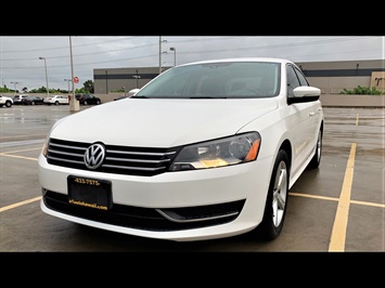 2013 Volkswagen Passat SE PZEV  DONT PASS THIS BEAYTY UP ! LOW LOW MILES ! - Photo 1 - Honolulu, HI 96818