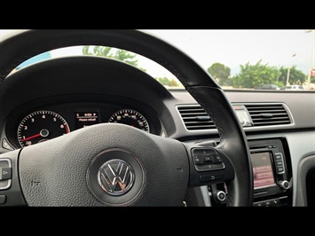 2013 Volkswagen Passat SE PZEV  DONT PASS THIS BEAYTY UP ! LOW LOW MILES ! - Photo 9 - Honolulu, HI 96818