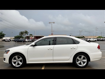 2013 Volkswagen Passat SE PZEV  DONT PASS THIS BEAYTY UP ! LOW LOW MILES ! - Photo 8 - Honolulu, HI 96818
