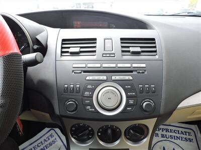 2010 Mazda Mazda3 i Touring   - Photo 16 - Kearney, NE 68847