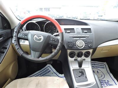 2010 Mazda Mazda3 i Touring   - Photo 10 - Kearney, NE 68847