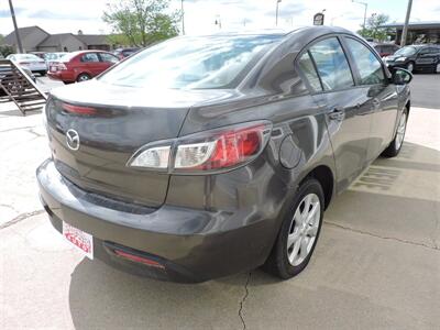 2010 Mazda Mazda3 i Touring   - Photo 5 - Kearney, NE 68847