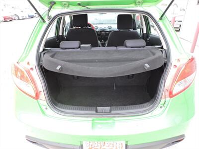 2011 Mazda Mazda2 Touring   - Photo 11 - Grand Island, NE 68801