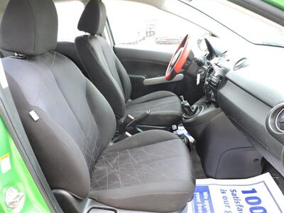 2011 Mazda Mazda2 Touring   - Photo 13 - Grand Island, NE 68801