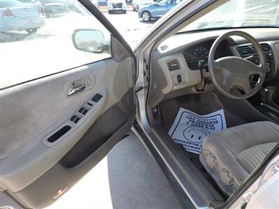 1998 Honda Accord LX   - Photo 15 - Grand Island, NE 68801
