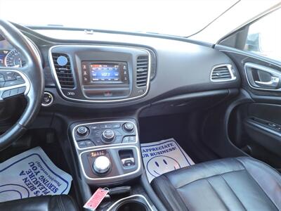 2015 Chrysler 200 C - Photo 11 - Grand Island, NE 68801