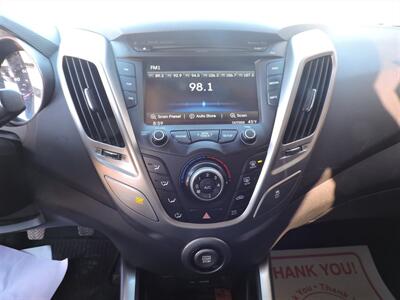 2013 Hyundai VELOSTER - Photo 17 - Lexington, NE 68850