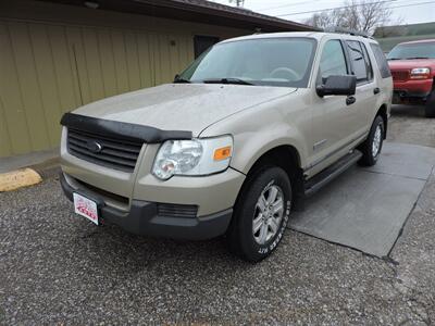 2006 Ford Explorer XLS   - Photo 2 - Kearney, NE 68847