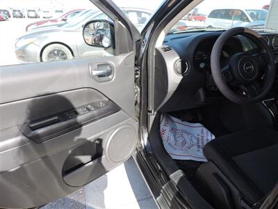 2011 Jeep Compass Sport - Photo 16 - Lexington, NE 68850