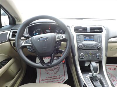 2015 Ford Fusion SE   - Photo 13 - Lexington, NE 68850