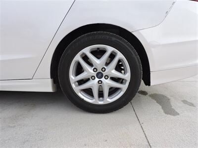 2015 Ford Fusion SE   - Photo 8 - Lexington, NE 68850