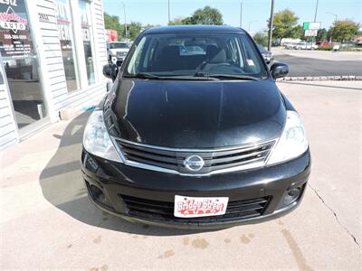 2011 Nissan Versa 1.8 S   - Photo 3 - Grand Island, NE 68801