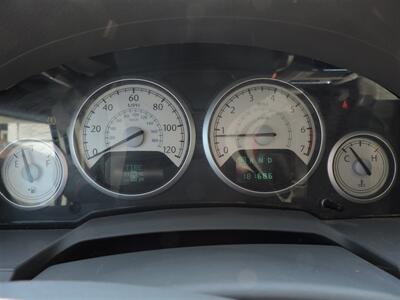 2010 Chrysler Town & Country Touring   - Photo 18 - Kearney, NE 68847
