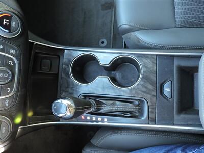 2015 Chevrolet Impala LT   - Photo 18 - Kearney, NE 68847