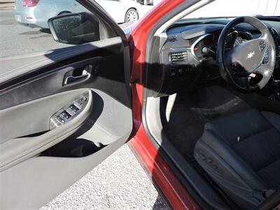 2015 Chevrolet Impala LT   - Photo 15 - Kearney, NE 68847