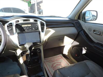 2002 Toyota Highlander   - Photo 14 - Grand Island, NE 68801