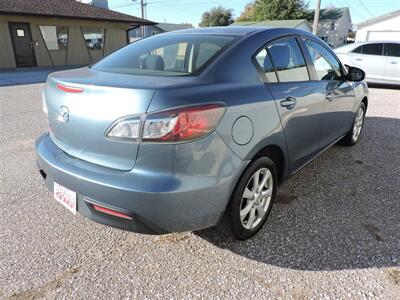 2010 Mazda Mazda3 i SV - Photo 5 - Grand Island, NE 68801