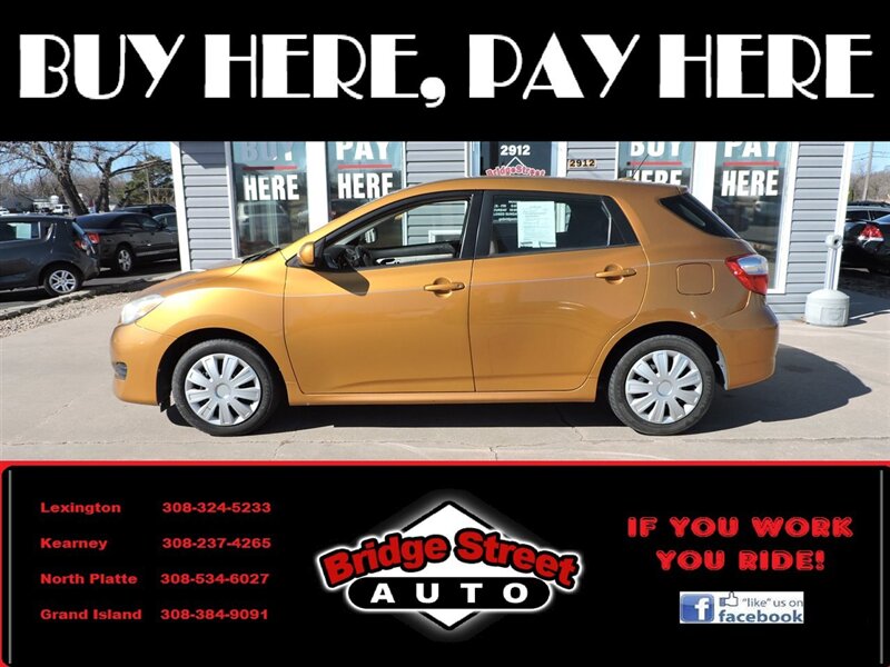 2009 Toyota Matrix Base