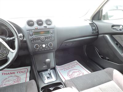 2012 Nissan Altima 2.5   - Photo 11 - North Platte, NE 69101