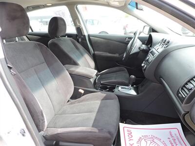 2012 Nissan Altima 2.5   - Photo 15 - North Platte, NE 69101
