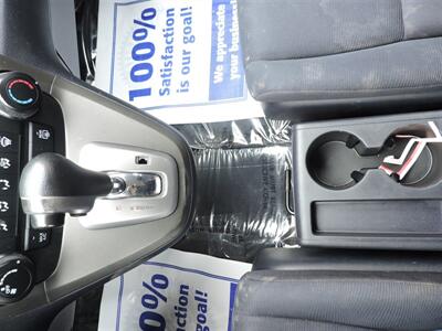 2010 Honda CR-V LX - Photo 18 - North Platte, NE 69101