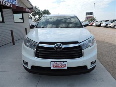 2016 Toyota Highlander Limited   - Photo 3 - Lexington, NE 68850